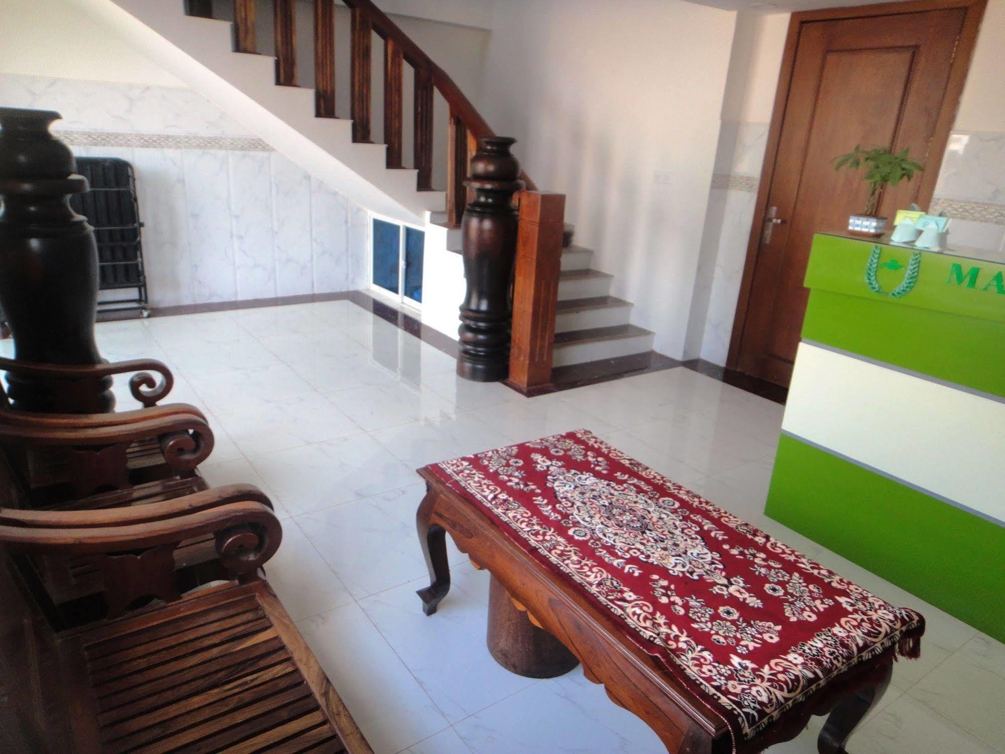 Marany Guesthouse Kampot Esterno foto