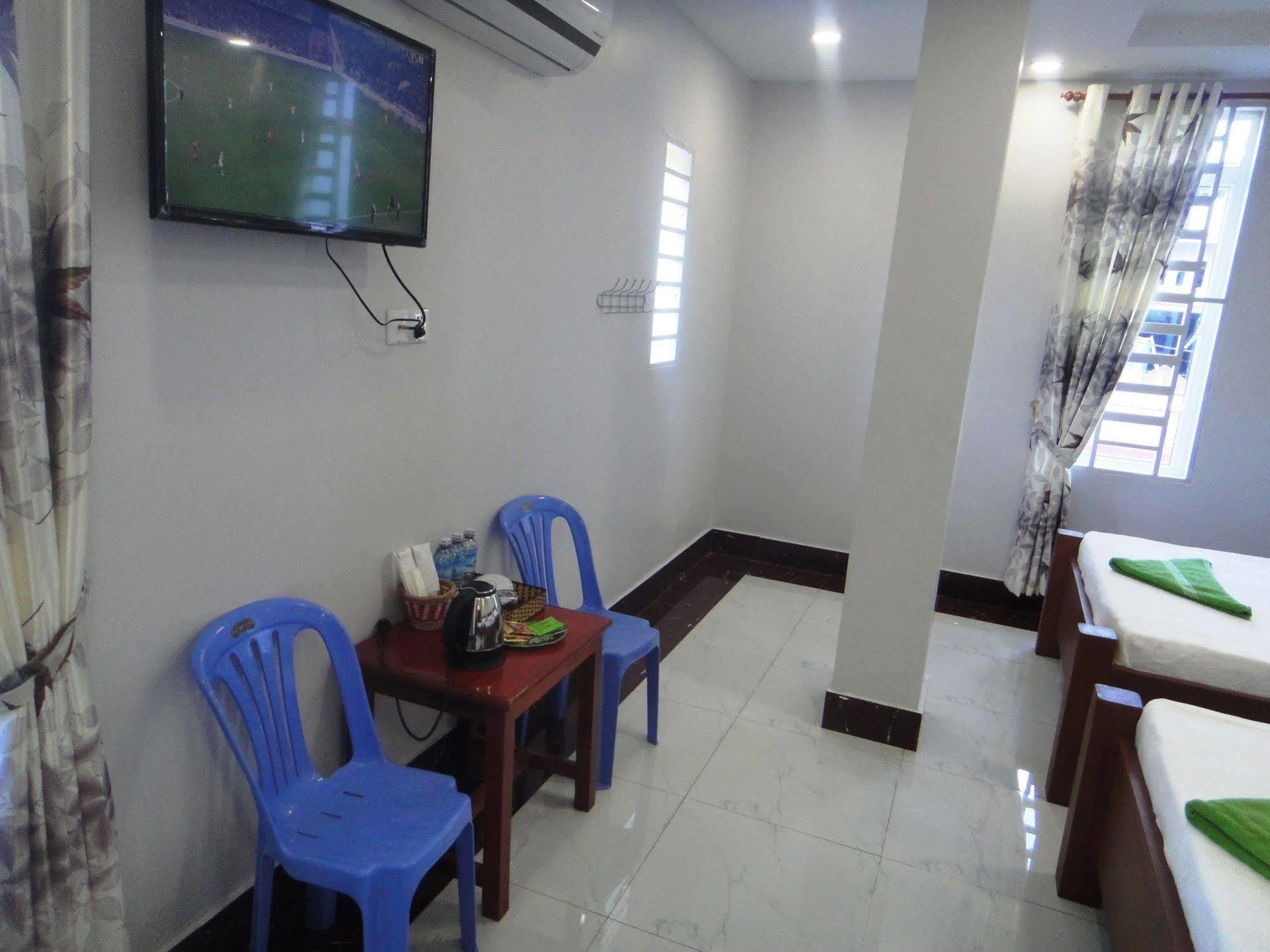 Marany Guesthouse Kampot Esterno foto
